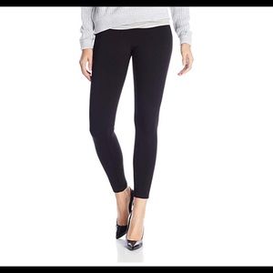 Velvet Graham & Spencer Black Leggings Size M